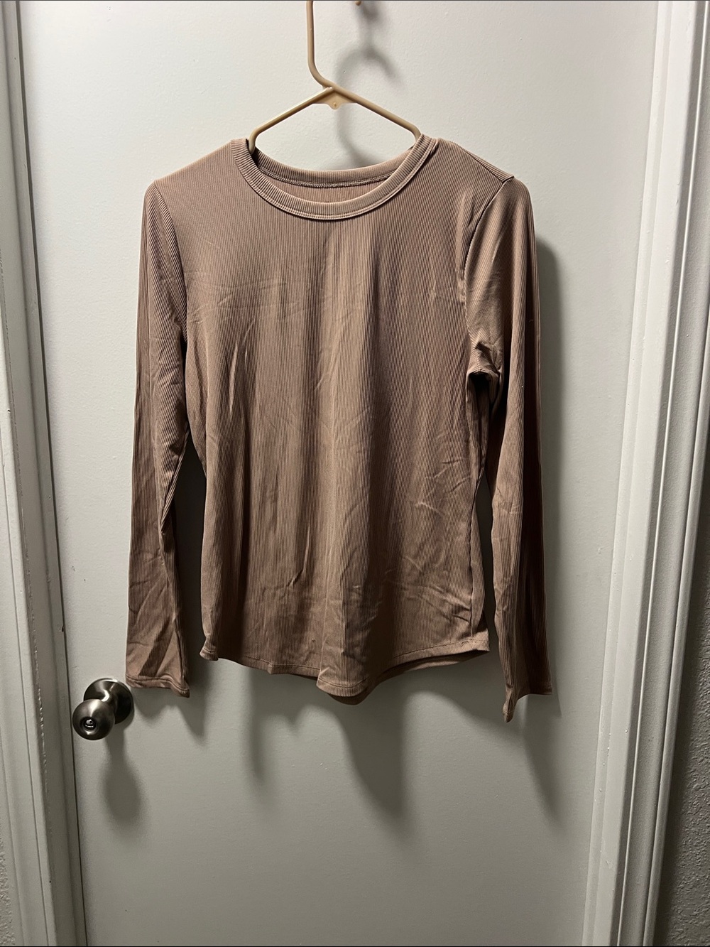 No Boundaries Long-Sleeve Crewneck Top - Taupe